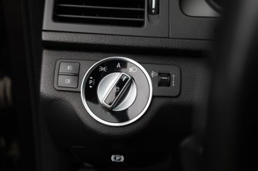 MERCEDES BENZ C 200
