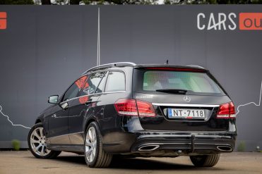 MERCEDES BENZ E350