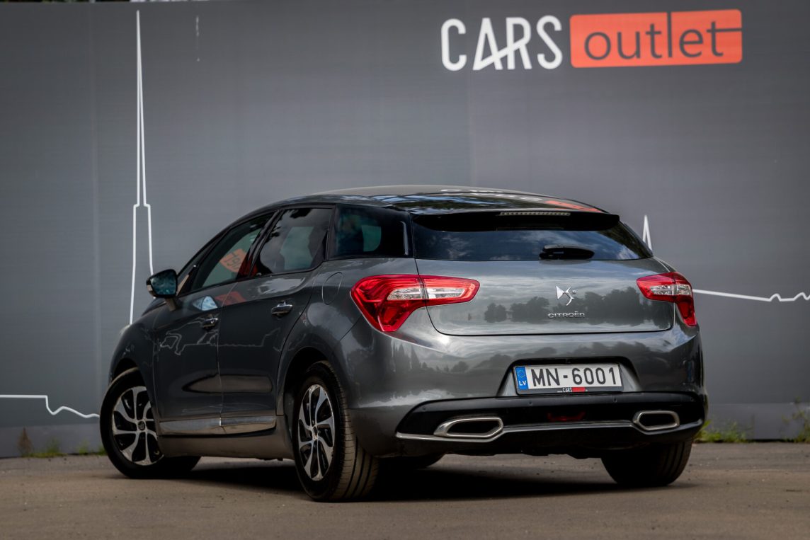 CITROEN DS5