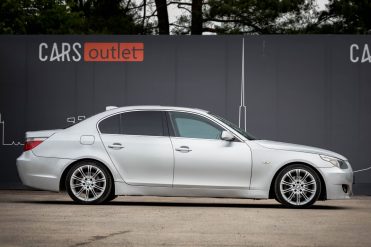 BMW 525