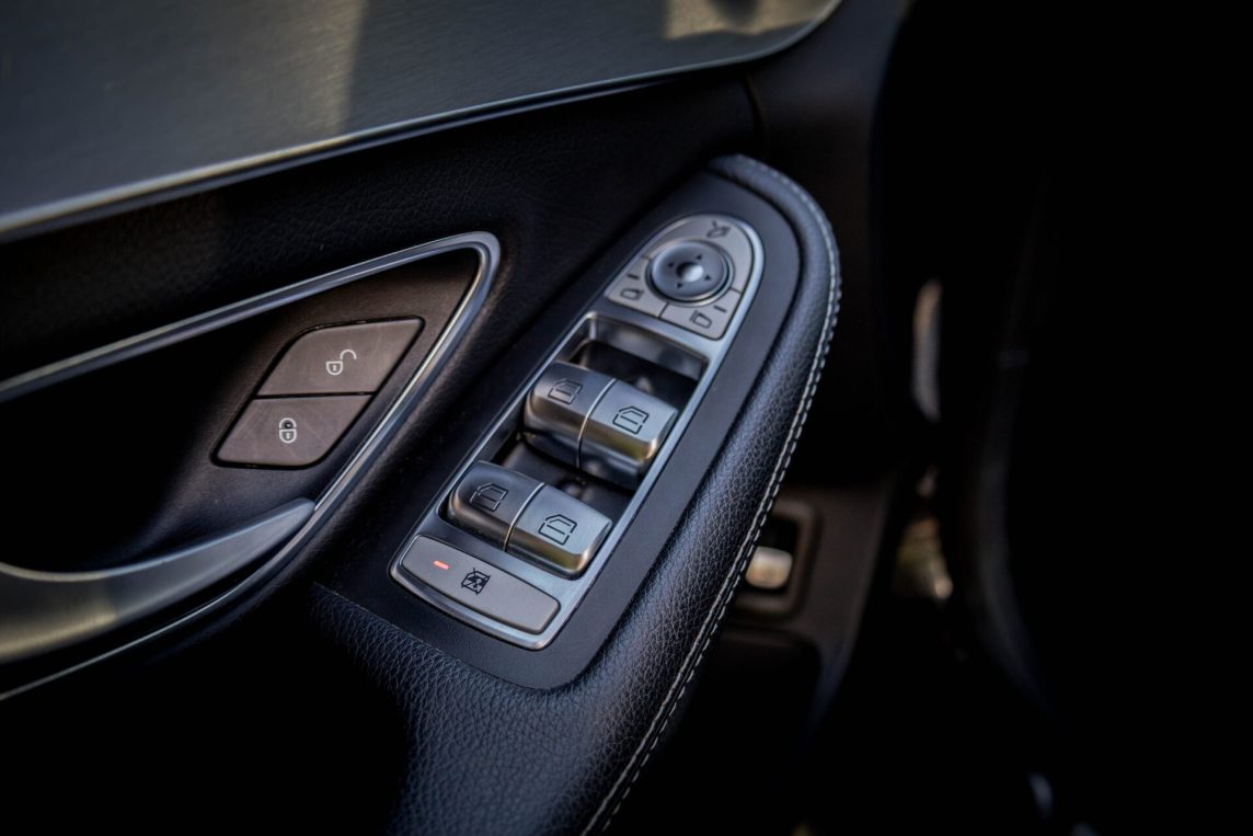 MERCEDES BENZ C 200 D