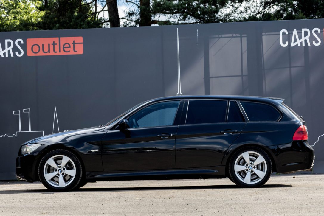 BMW 325