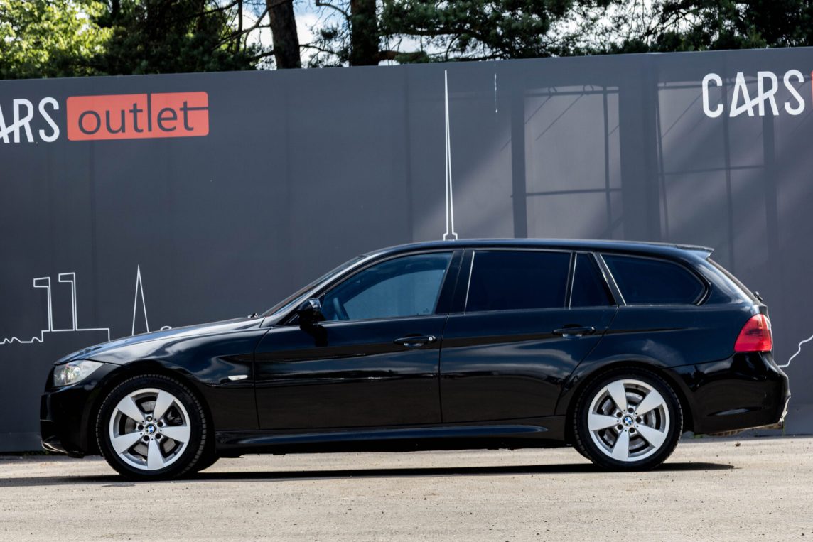 BMW 325