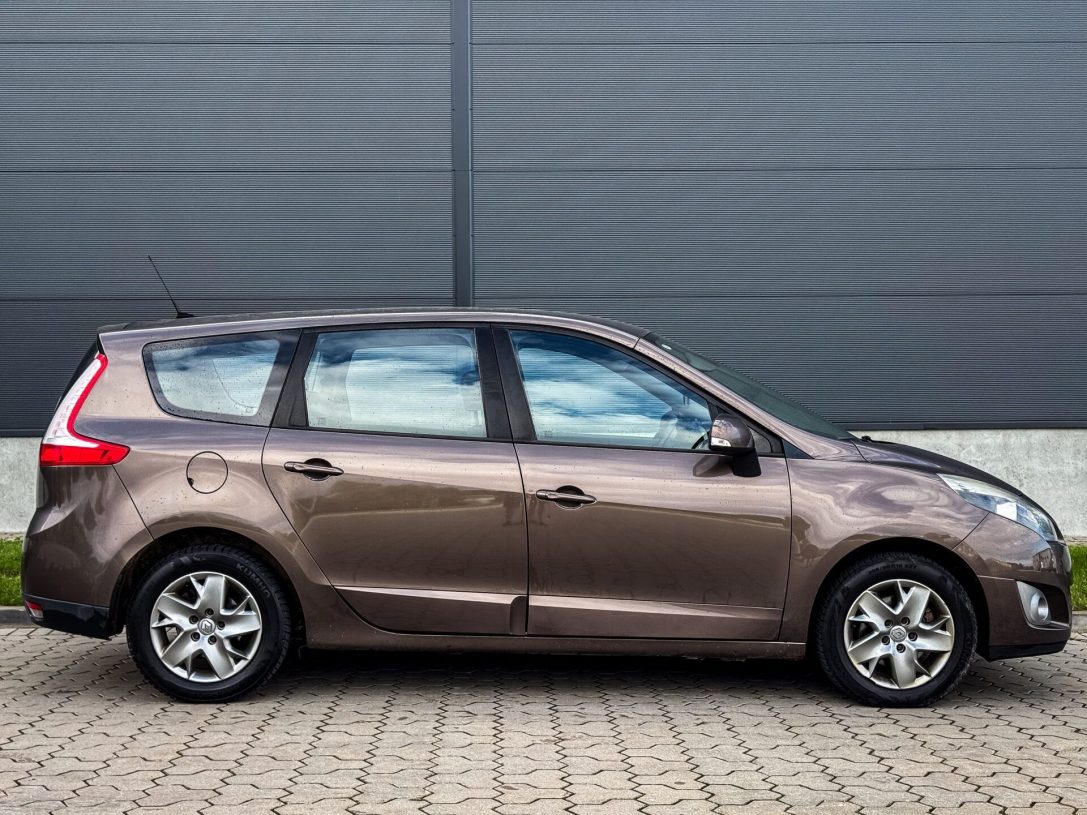 RENAULT MEGANE SCENIC