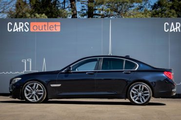 BMW 730