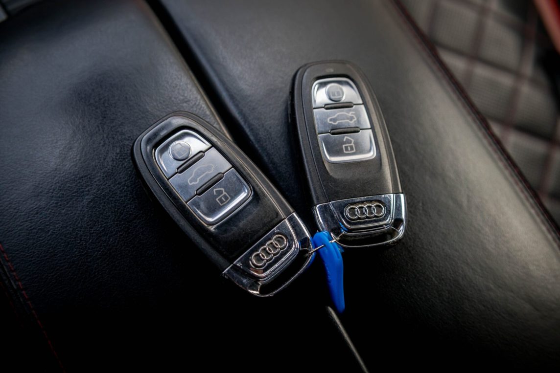 AUDI A8