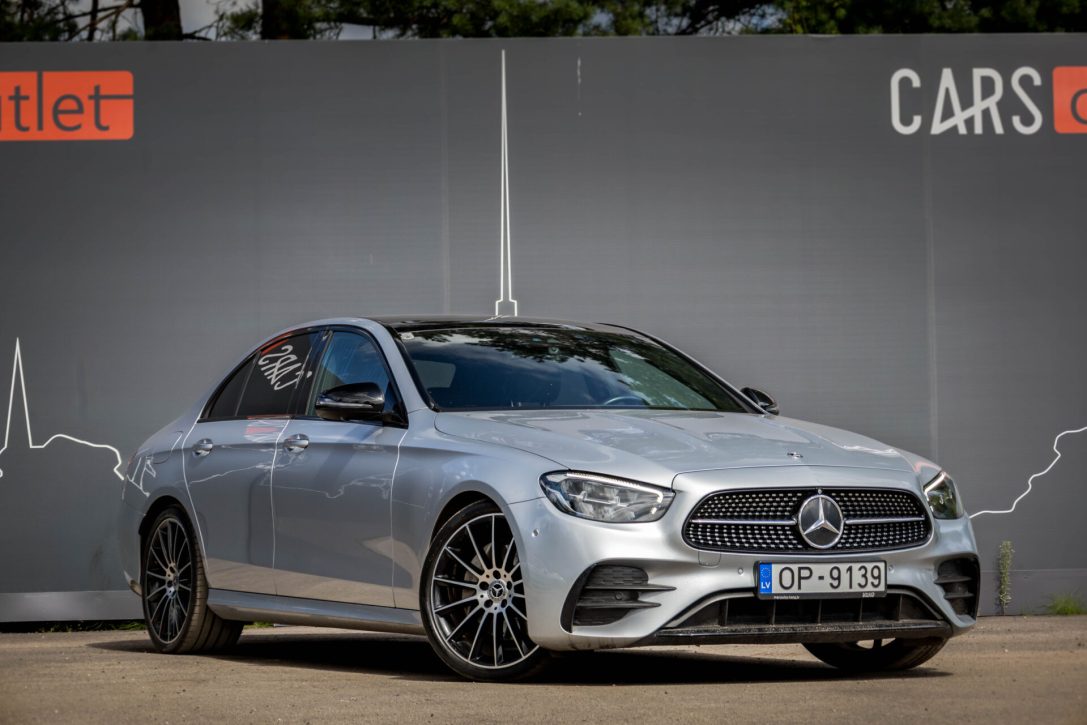 MERCEDES BENZ E220 D