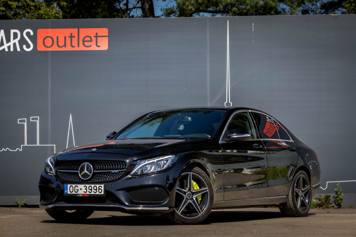 MERCEDES BENZ C220