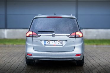 OPEL ZAFIRA TOURER
