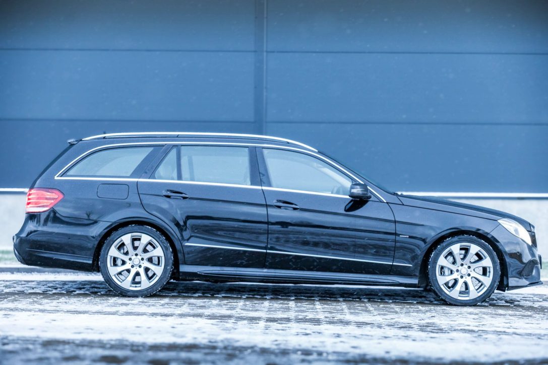 MERCEDES BENZ E350
