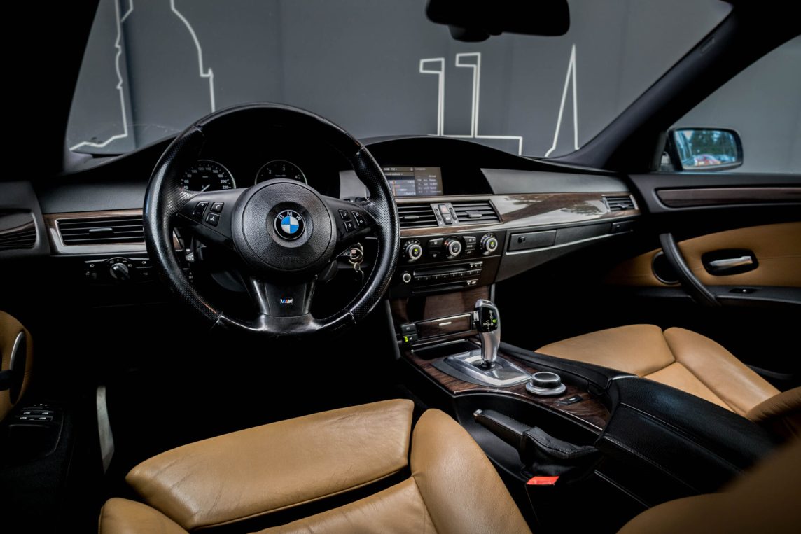 BMW 530
