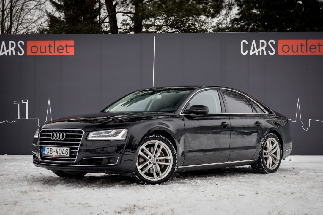 AUDI A8