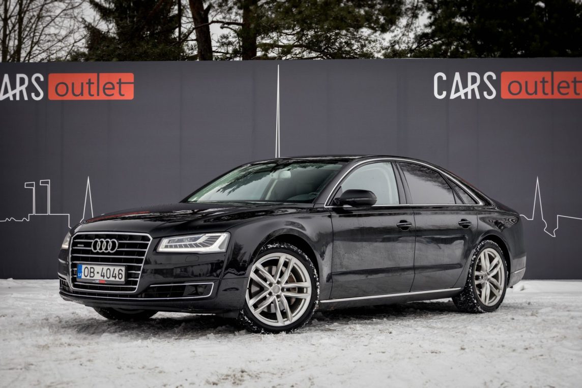 AUDI A8