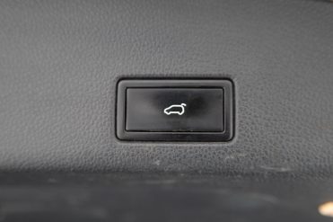 VW SHARAN