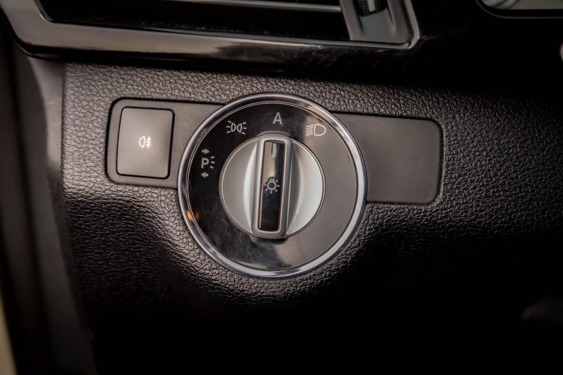 MERCEDES BENZ E250