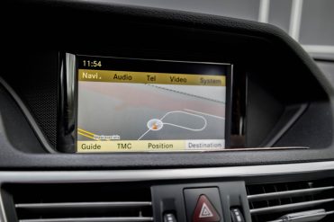 MERCEDES BENZ E350