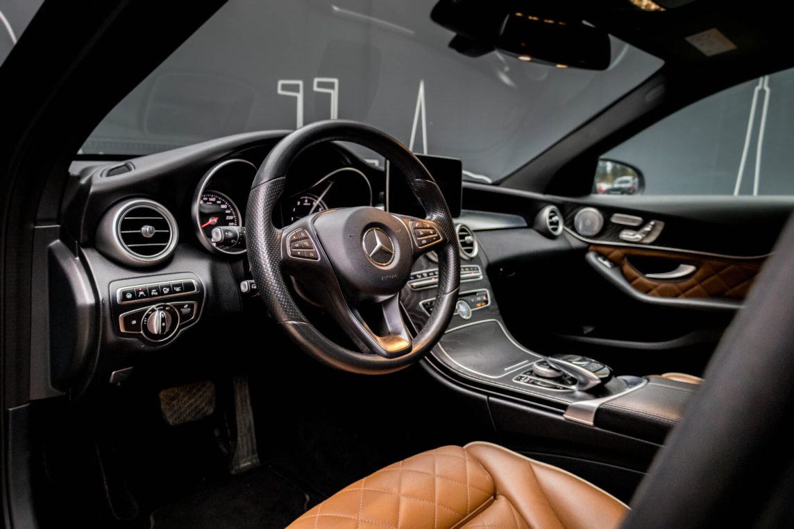 MERCEDES BENZ C350 E