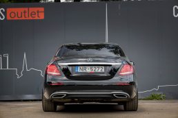 MERCEDES BENZ E220 D