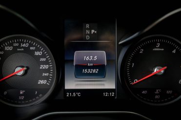 MERCEDES BENZ C 220 D