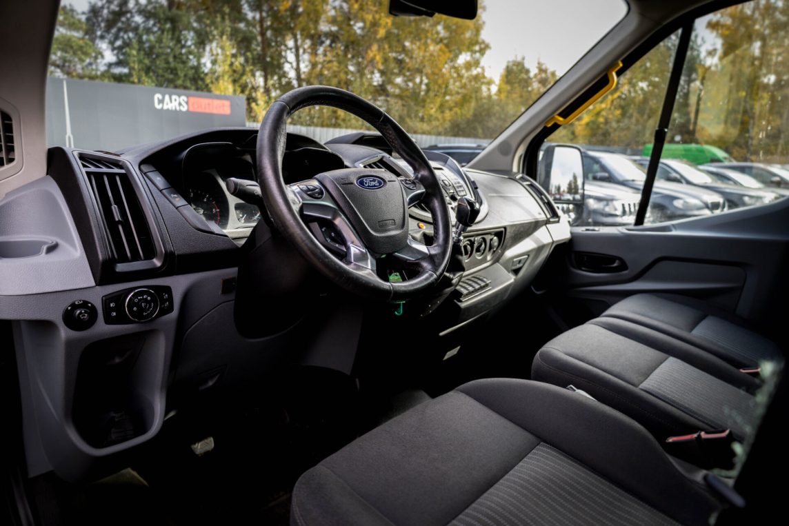 FORD TRANSIT