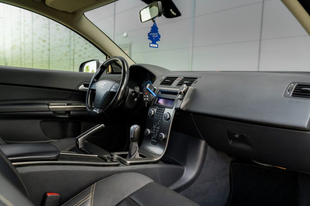 VOLVO C30