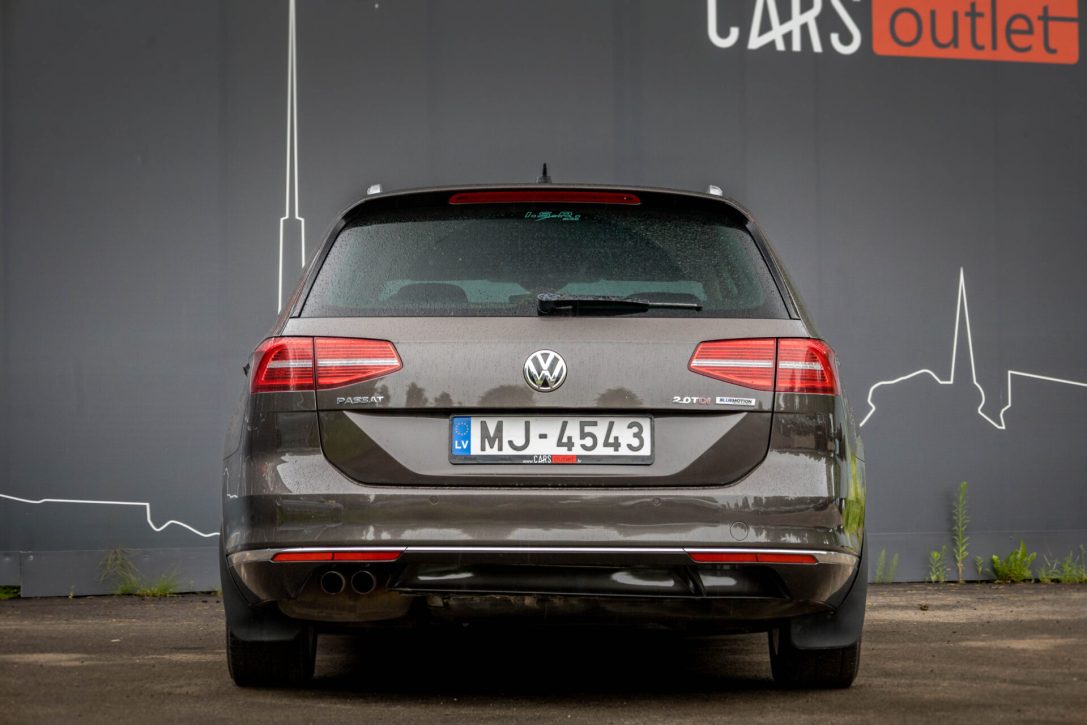 VW PASSAT