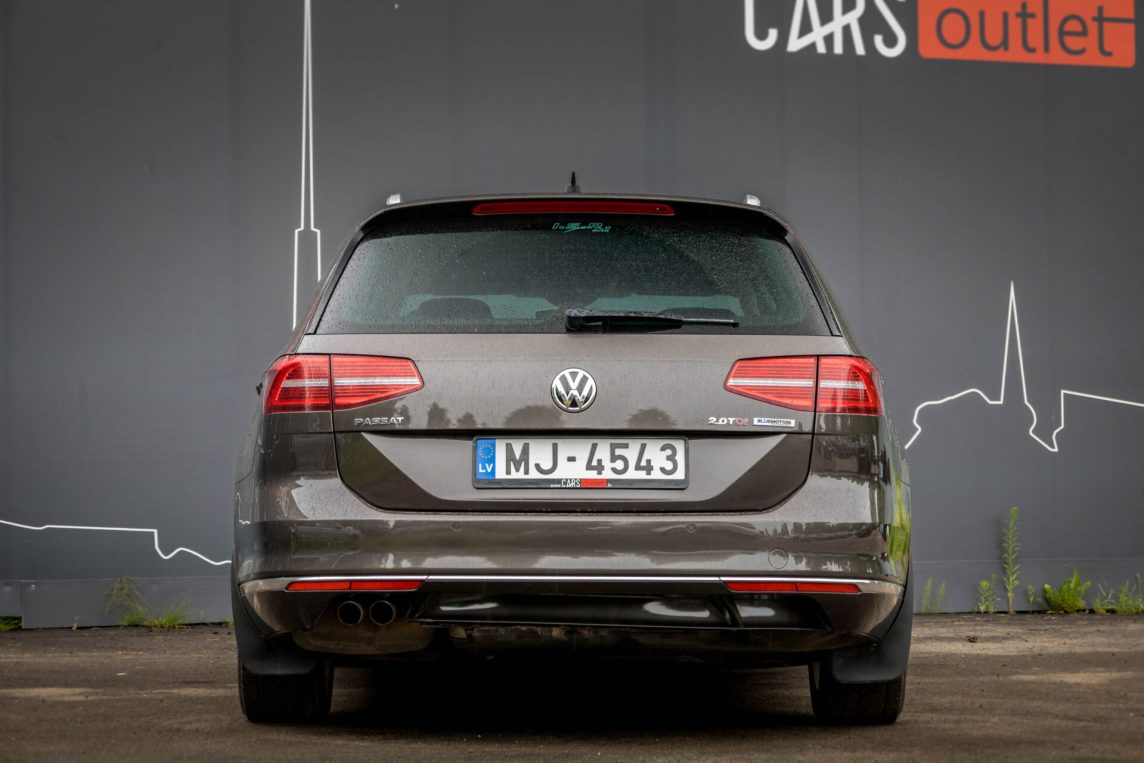 VW PASSAT