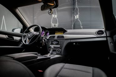 MERCEDES BENZ C 300