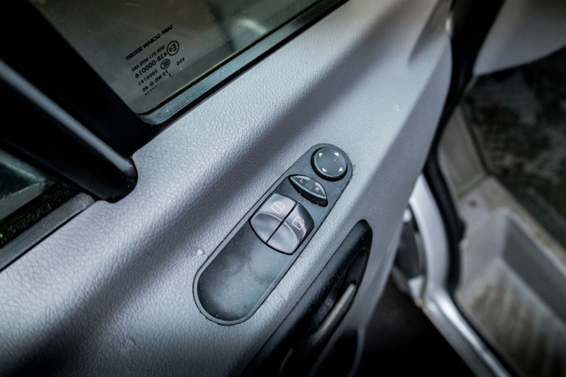 MERCEDES BENZ SPRINTER 318