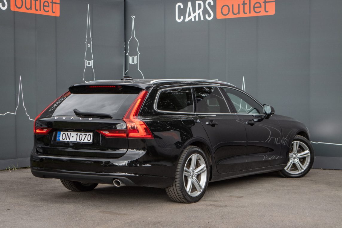 Volvo V90