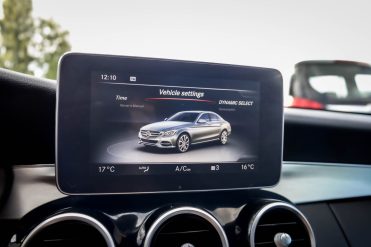 MERCEDES BENZ C 220 D