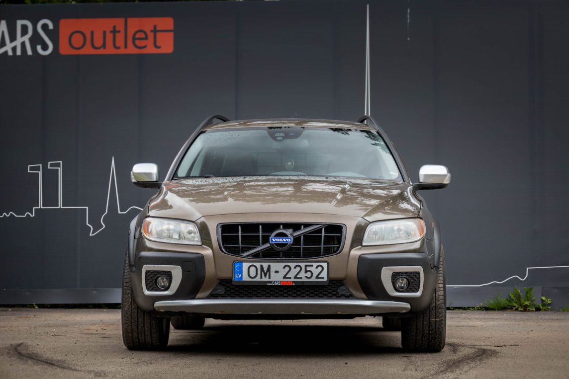 VOLVO XC70