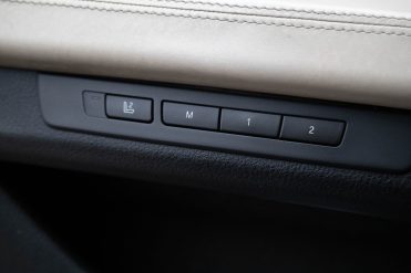BMW 740