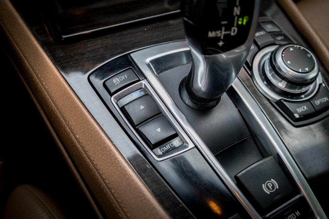 BMW 730