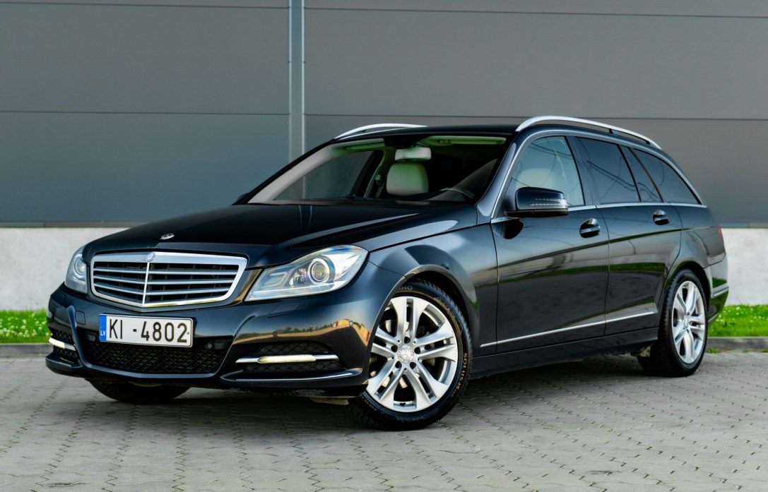 MERCEDES BENZ C220 CDI