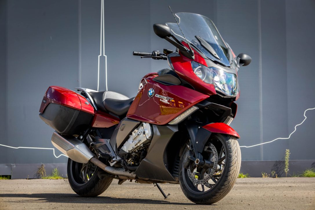 BMW K1600GT