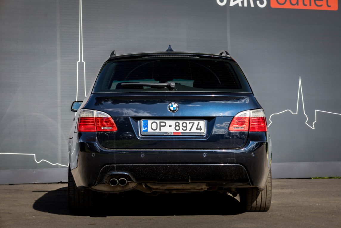 BMW 530