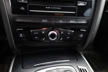 AUDI A4 LIMOUSINE