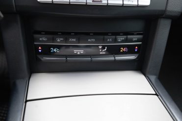 MERCEDES BENZ E300