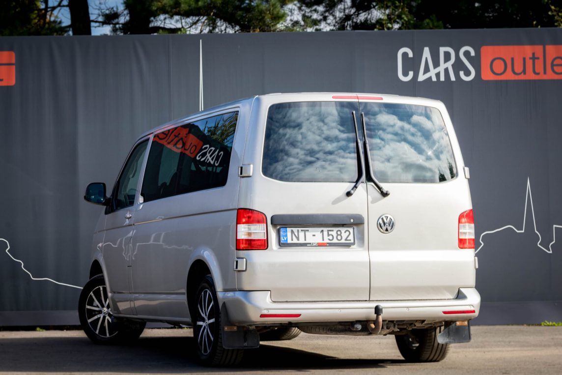 VW CARAVELLE
