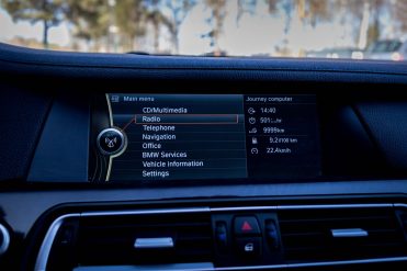 BMW 730