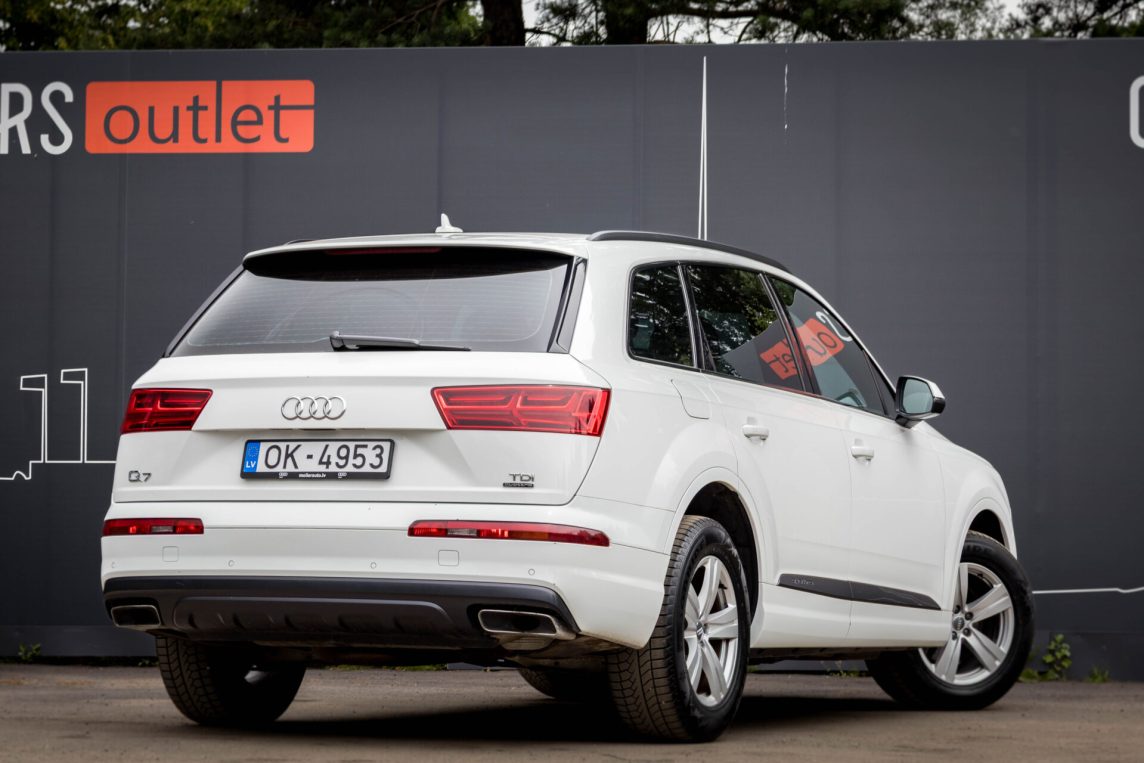 AUDI Q7