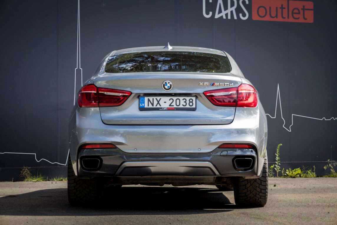 BMW X6 M50D