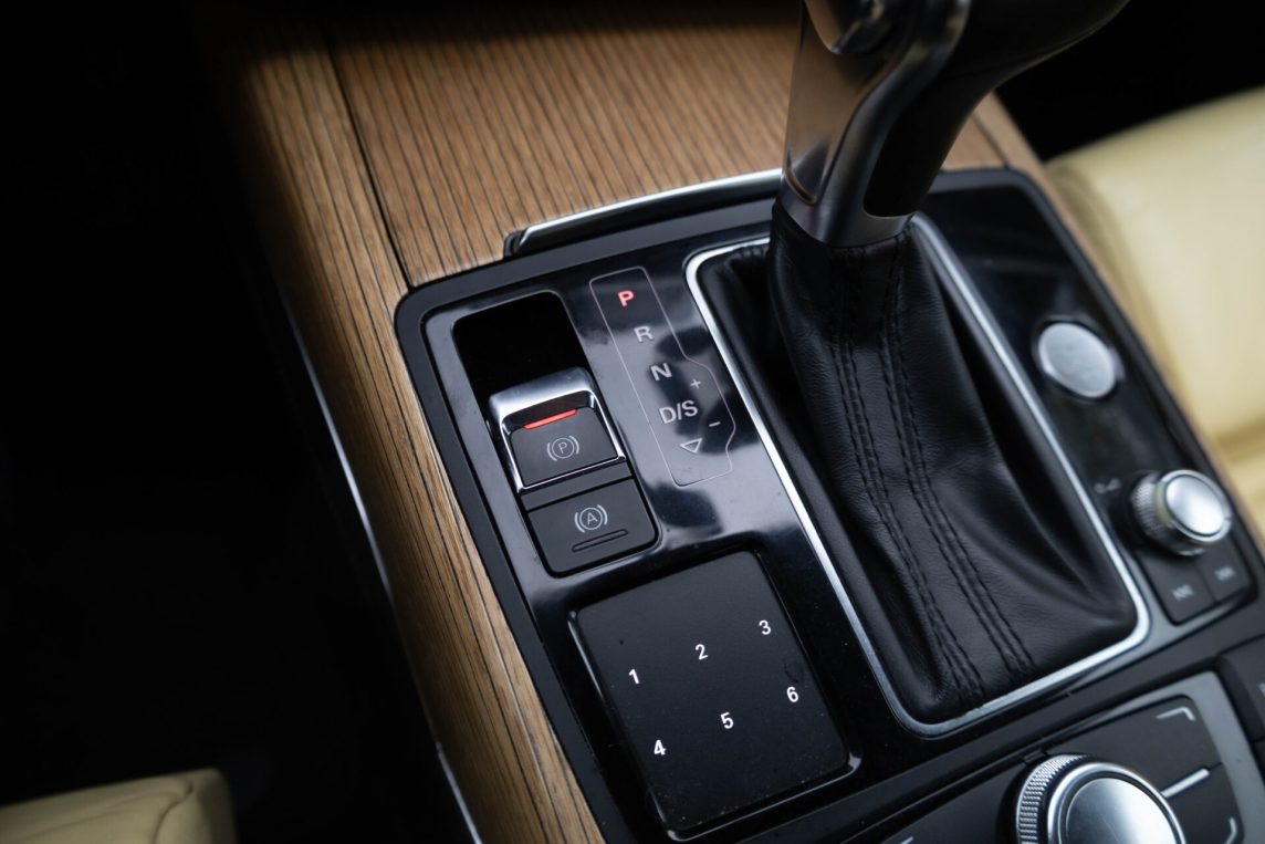 AUDI A6 LIMOUSINE