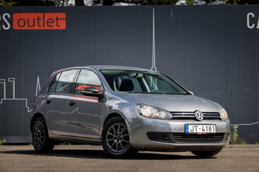 VW GOLF