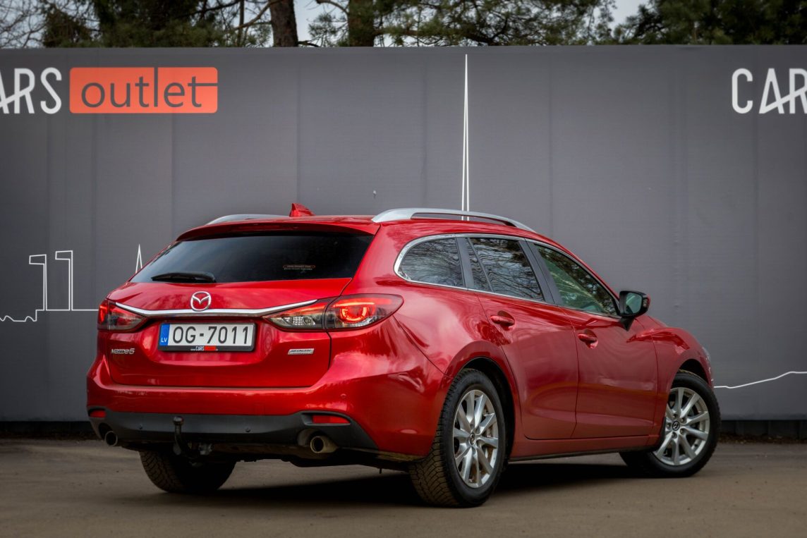 MAZDA 6