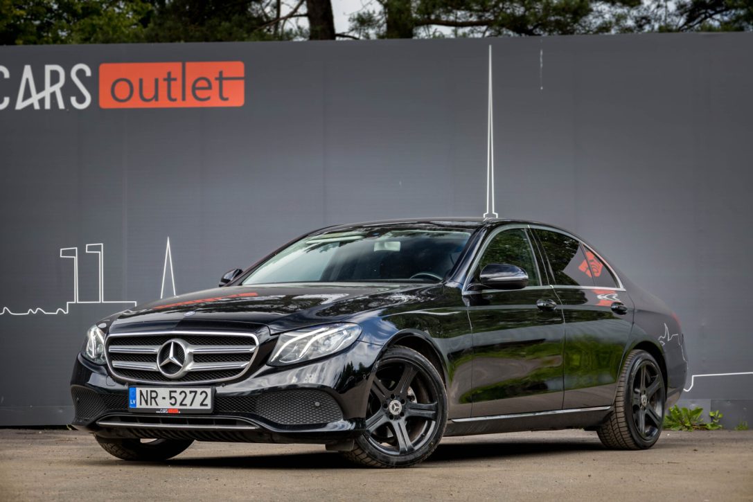 MERCEDES BENZ E220 D