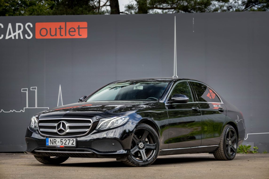 MERCEDES BENZ E220 D