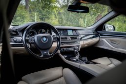 BMW 525