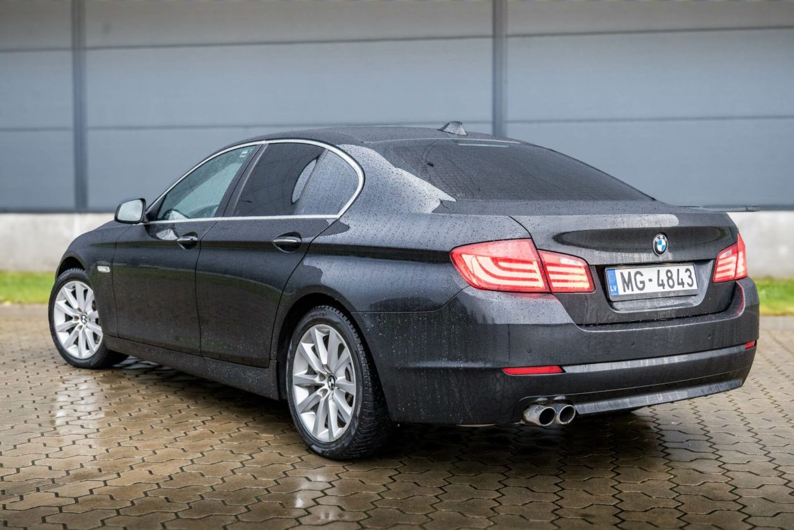 BMW 525